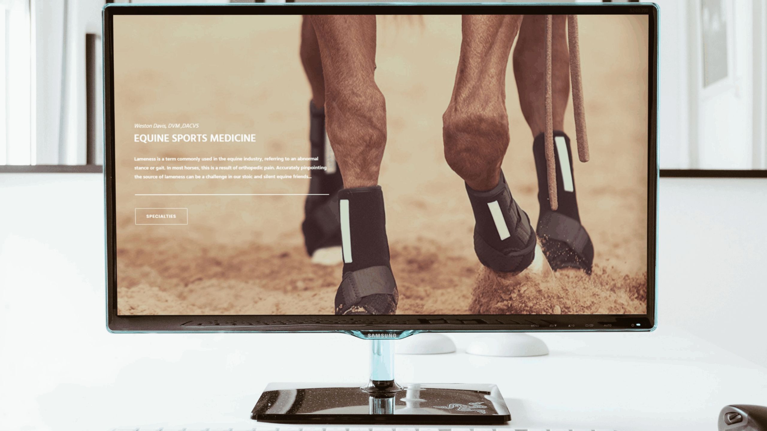 desktop landscape 1 1 scaled